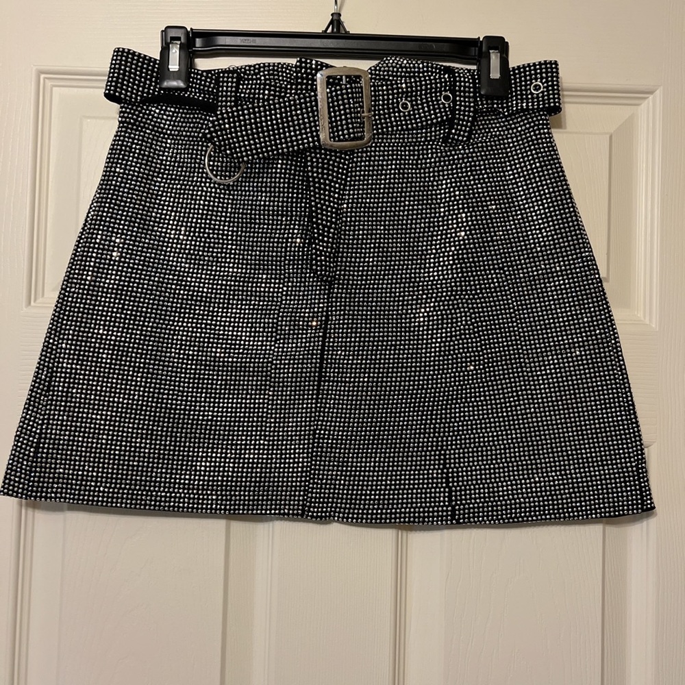 Black sequin skirt with belt